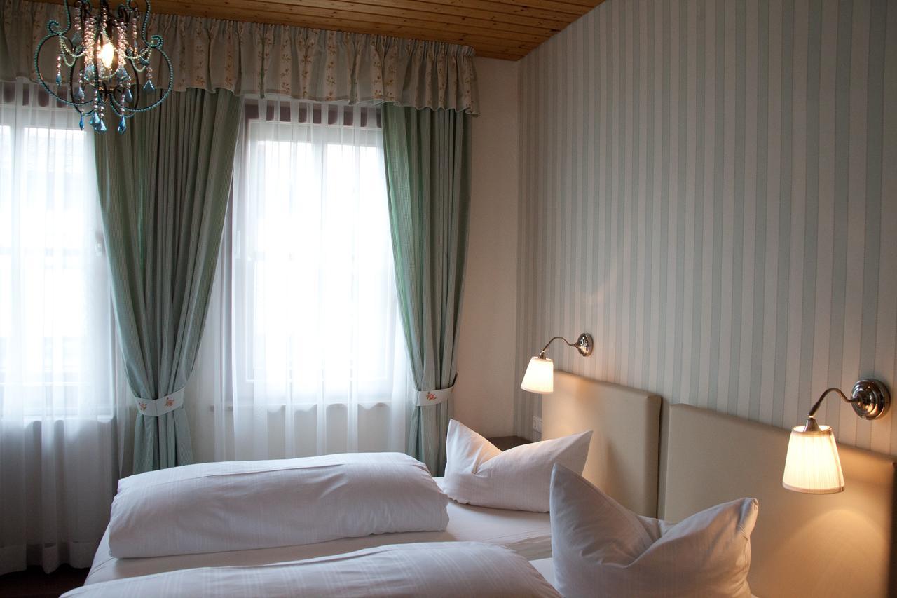 Gasthof - Hotel Zur Post Pocking  Luaran gambar